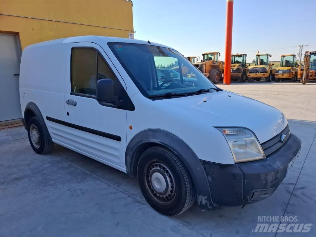 Ford Connect Панельні фургони