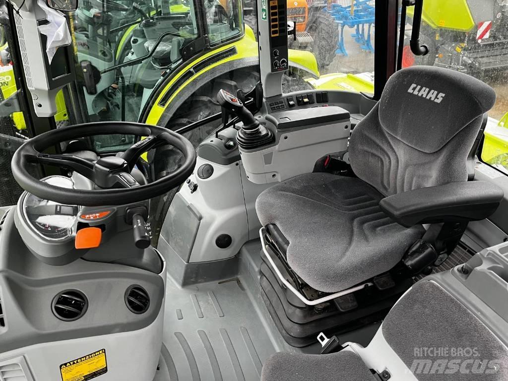 CLAAS Arion 430 Трактори