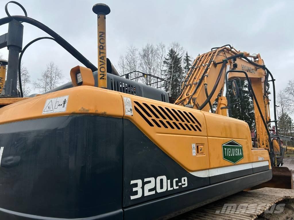 Hyundai R320 LC-9 Гусеничні екскаватори