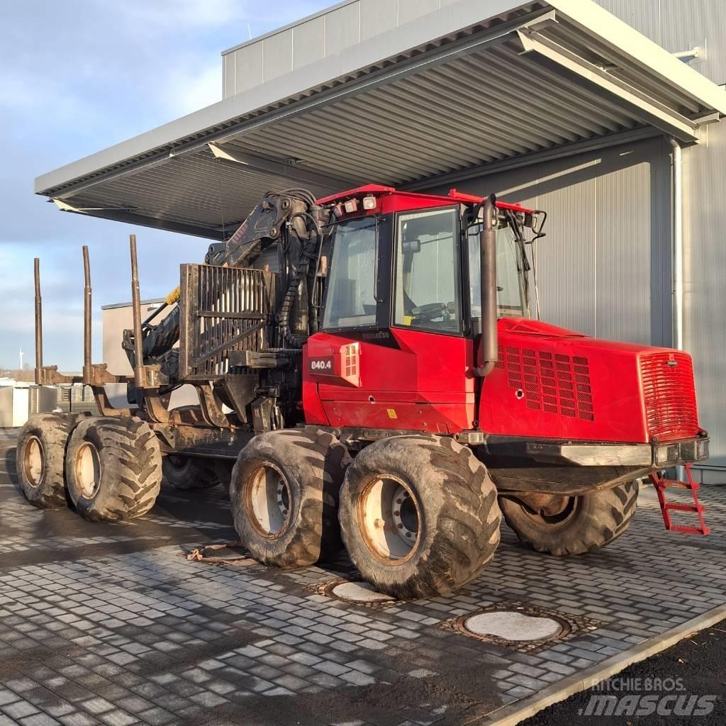 Komatsu 840.4 Форвардери