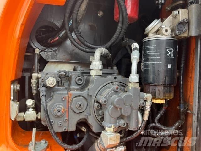 Doosan DX 140 LCR-5 Гусеничні екскаватори