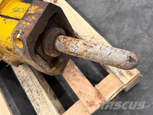 JCB Breaker used Плуги