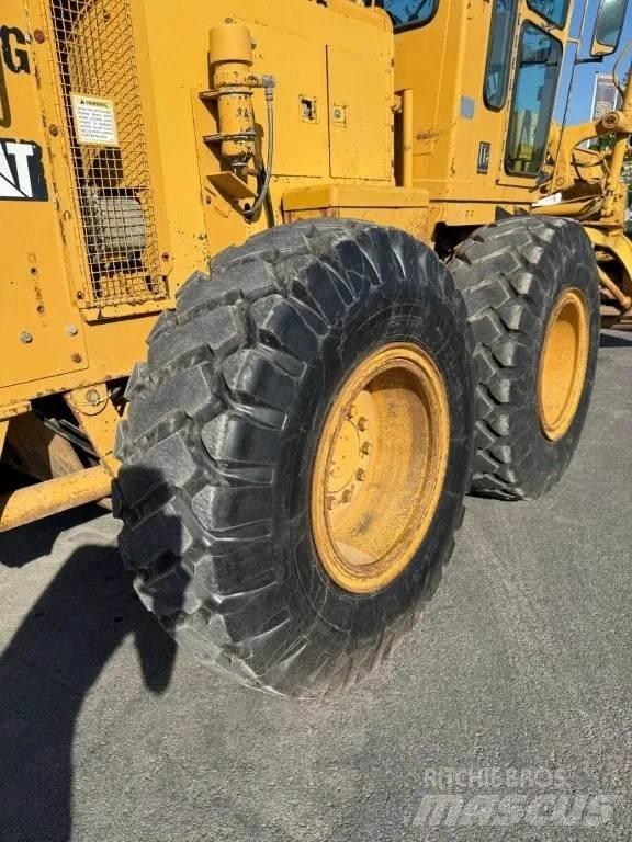 CAT 140G Грейдери