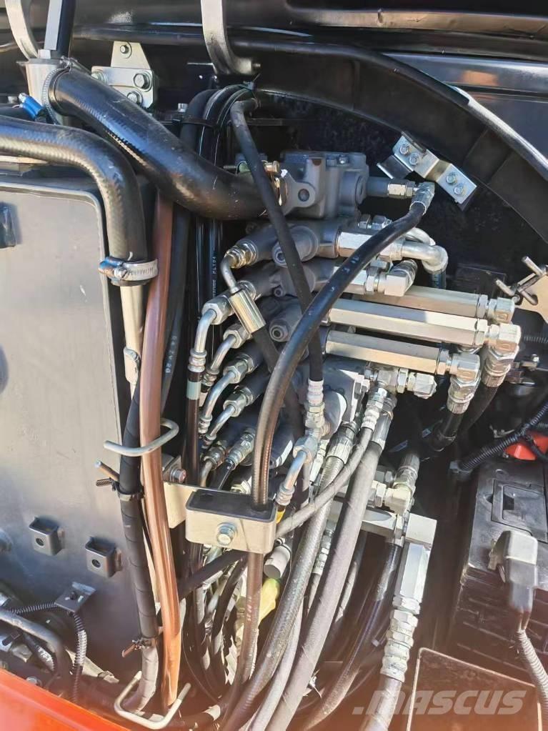 Kubota KX 163-5 Гусеничні екскаватори