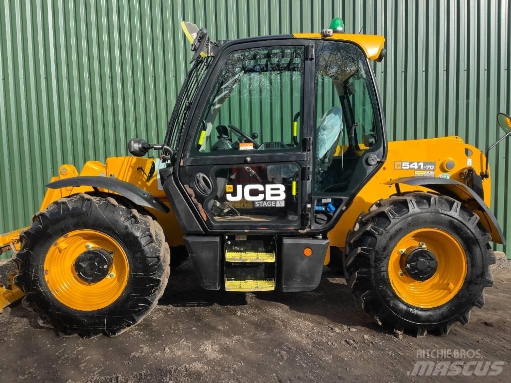 JCB 541-70 Телескопічні навантажувачі