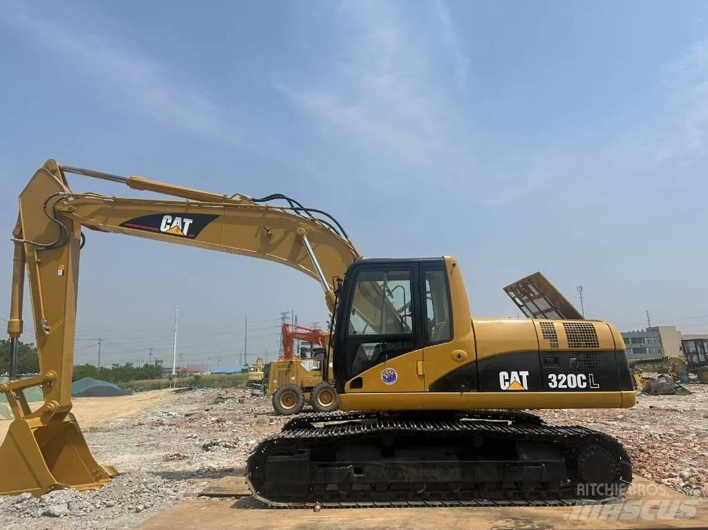 CAT 320 C L Гусеничні екскаватори