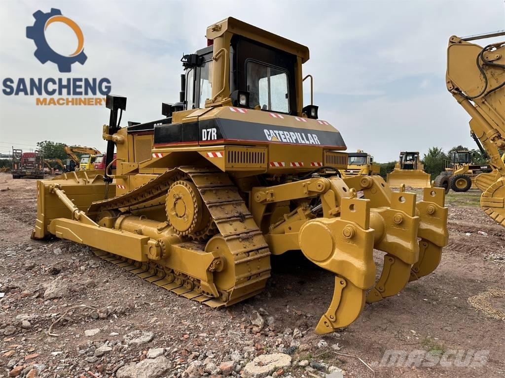 CAT D7R Гусеничні бульдозери