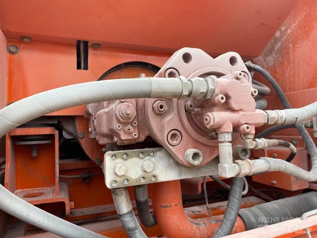 Doosan DH300-7 Гусеничні екскаватори
