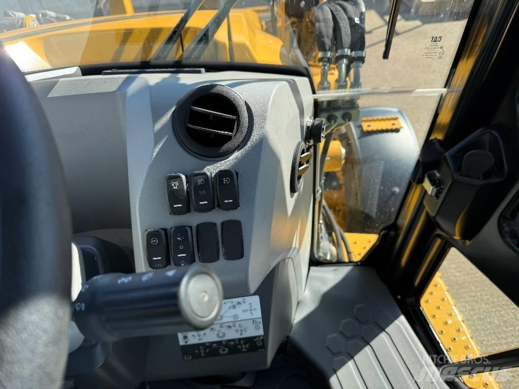 CAT 432 F Екскаватори-навантажувачі