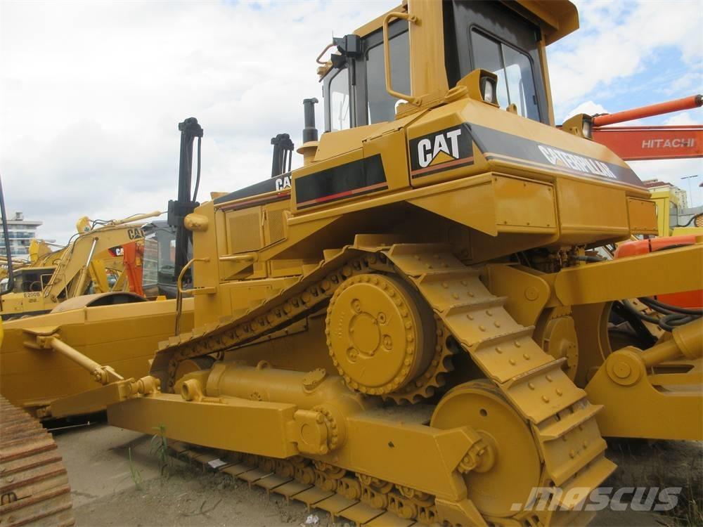 CAT D 8 N Гусеничні бульдозери