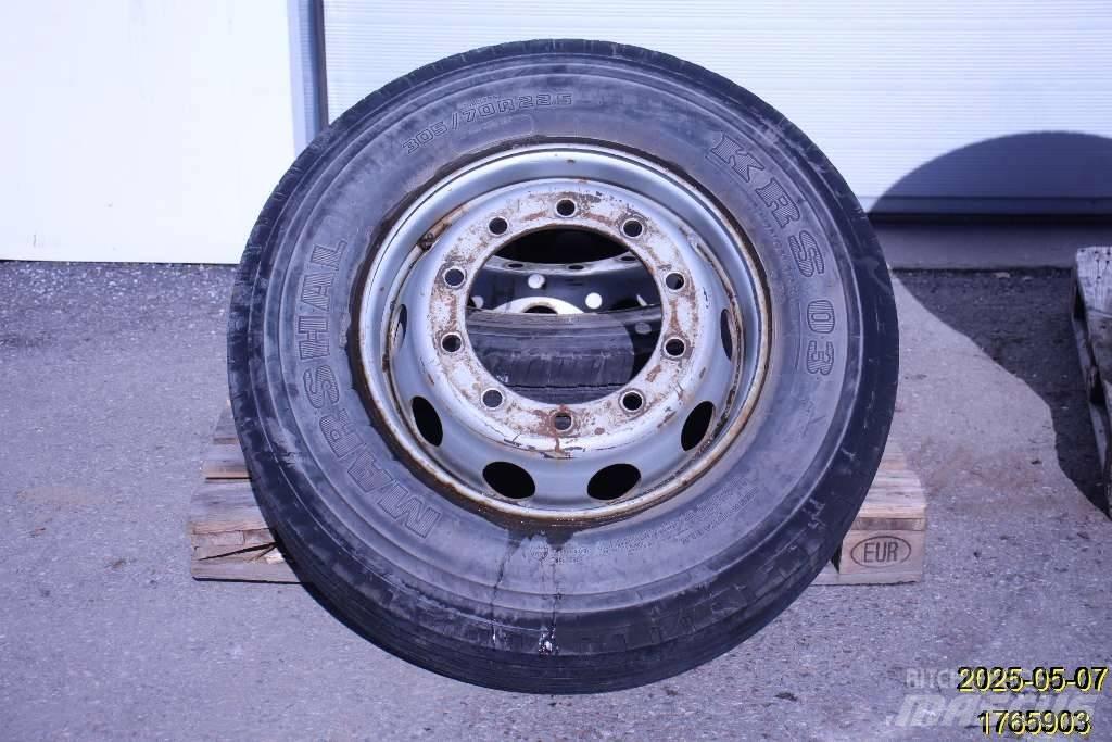  Marshal KRS 03 Шини
