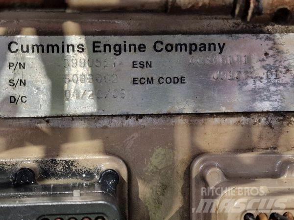 Cummins QSB5.9 Двигуни