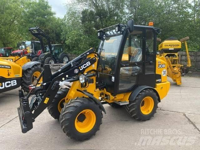 JCB 403 PLUS Телескопічний навантажувач