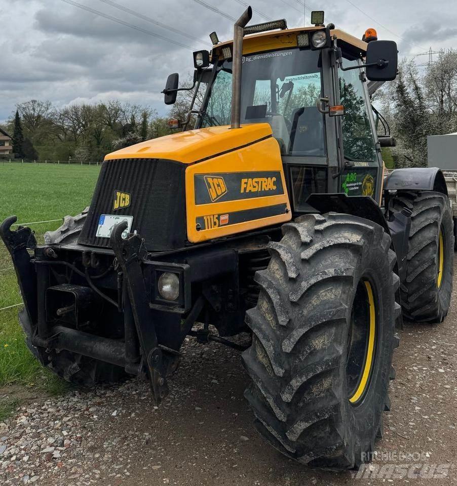 JCB Fastrac 1115 Трактори
