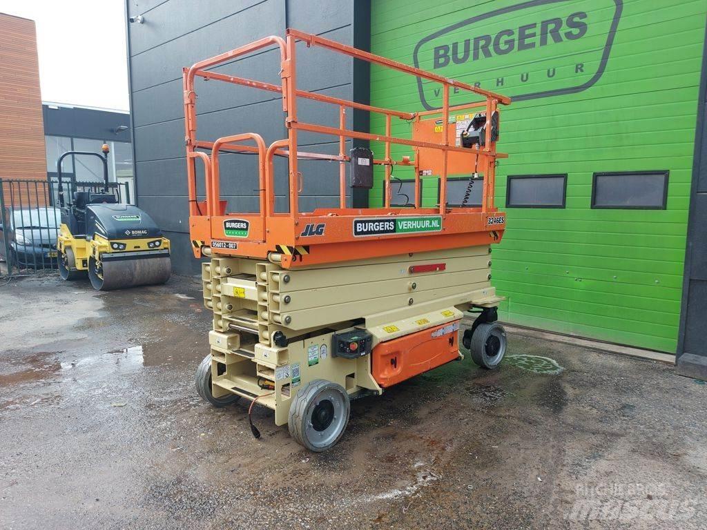 JLG 3246ES Підйомники-ножиці