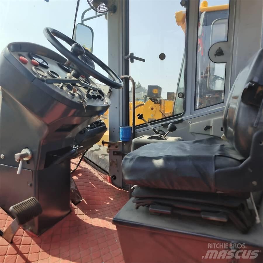 XCMG XS 263 J Грунтові котки