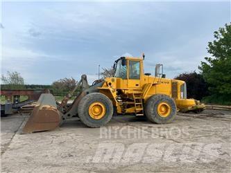 Volvo L 180 E Фронтальні навантажувачі