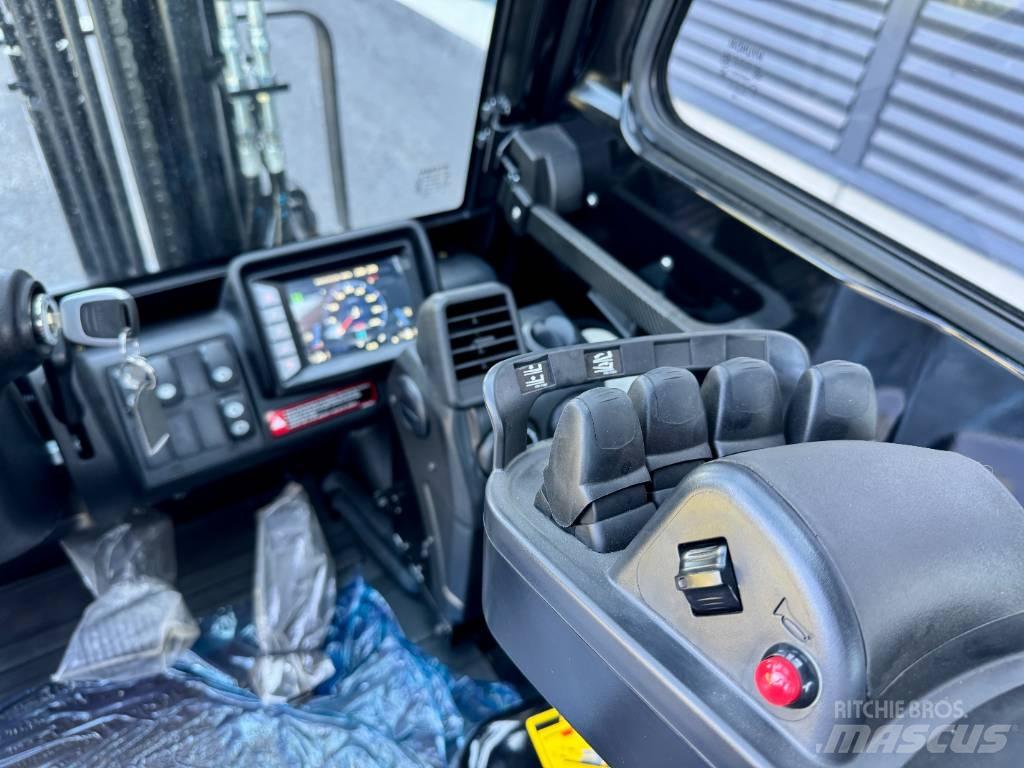 Hyundai 35DN-9V Дизельні навантажувачі