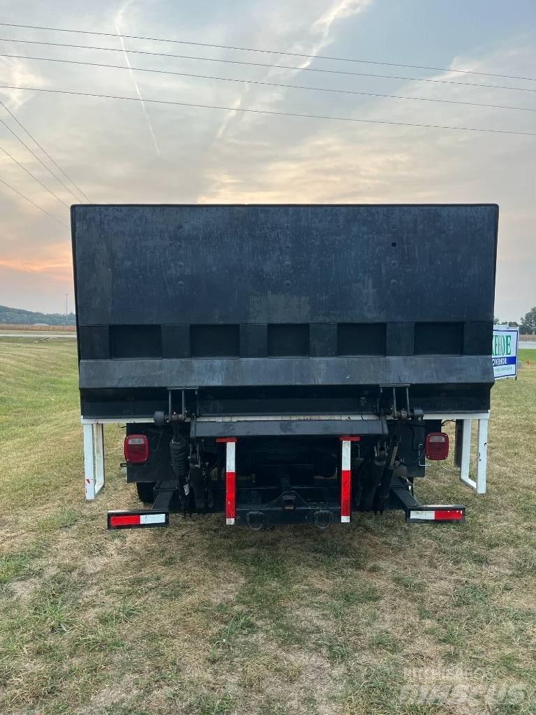 Ford F 550 SD Вантажівки-платформи/бокове розвантаження
