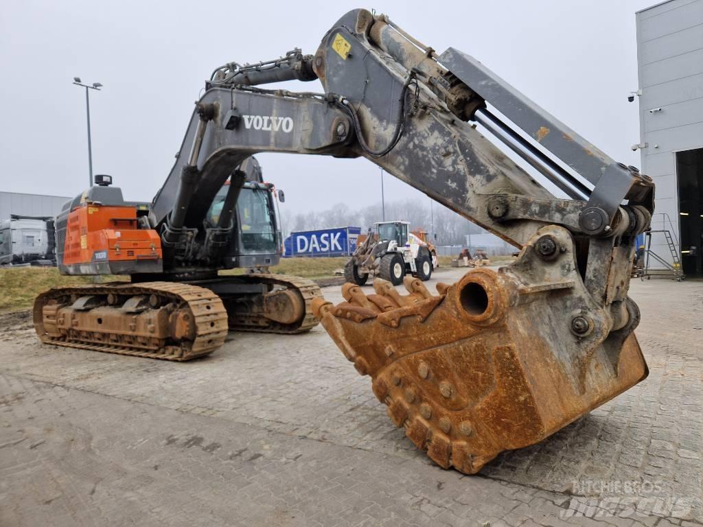 Volvo EC 750 EL Гусеничні екскаватори