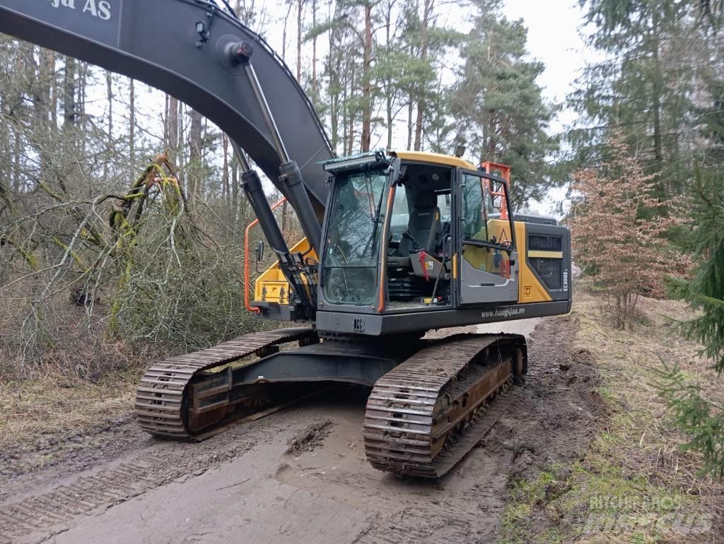 Volvo EC 300 E Гусеничні екскаватори