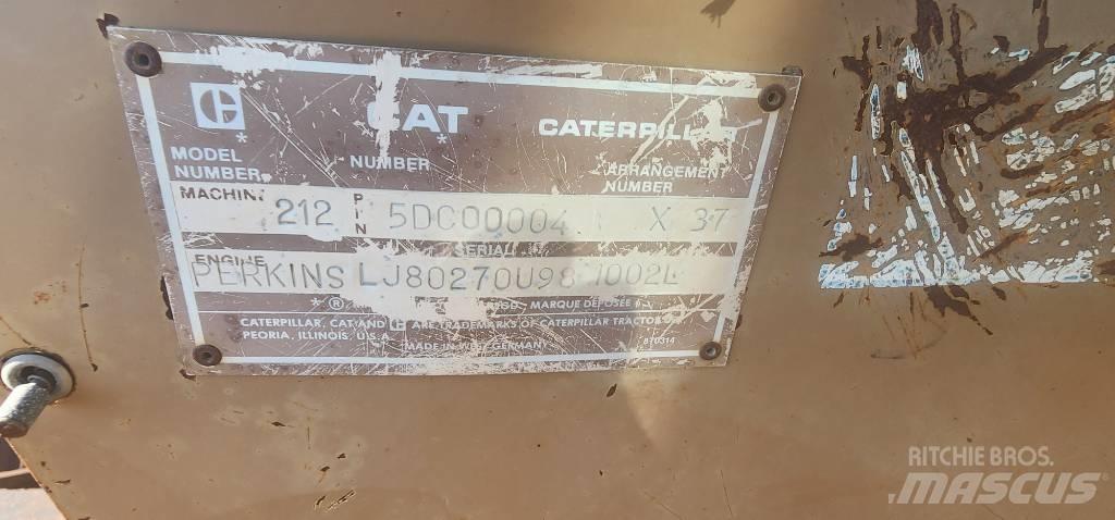 CAT 212 Колісні екскаватори