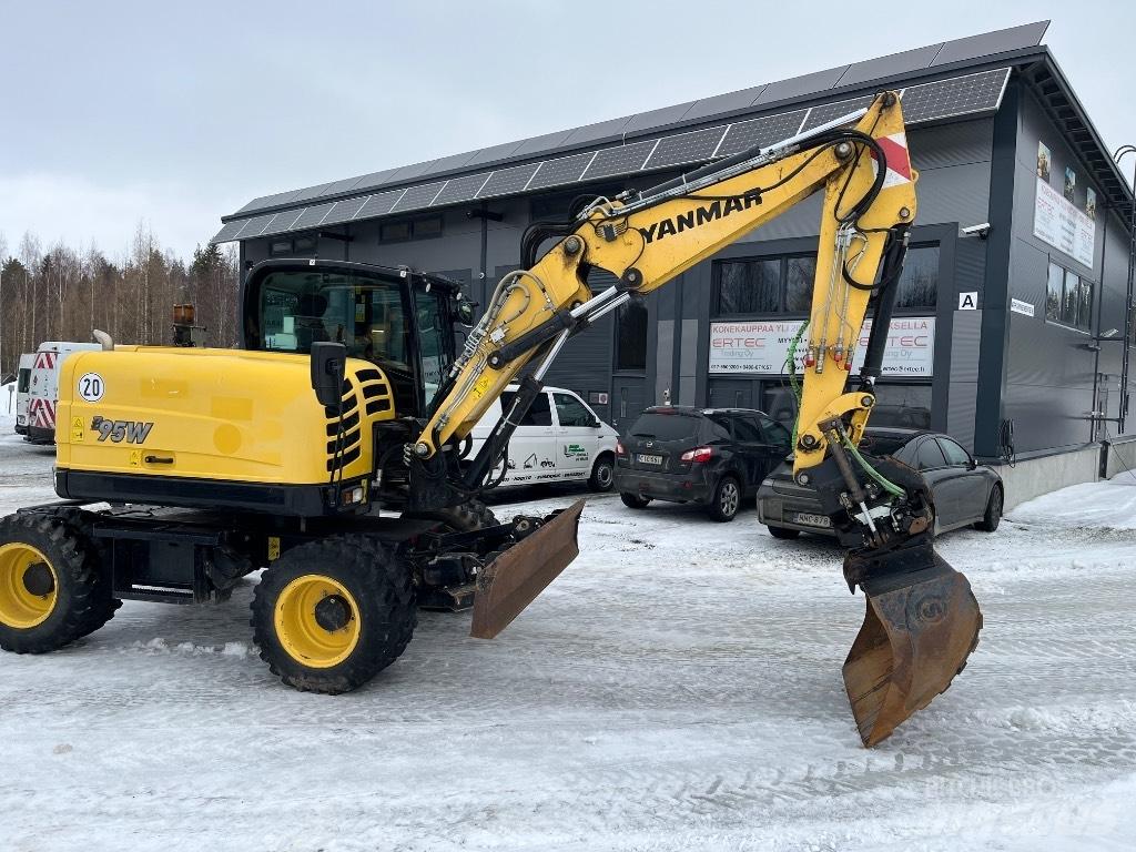 Yanmar B 95 W Колісні екскаватори