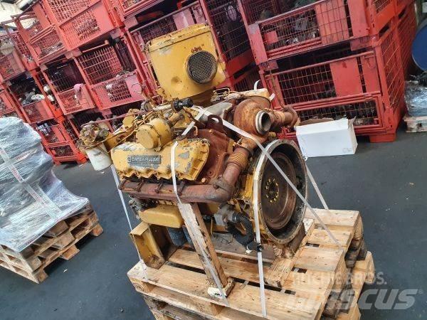 CAT 3208T Двигуни