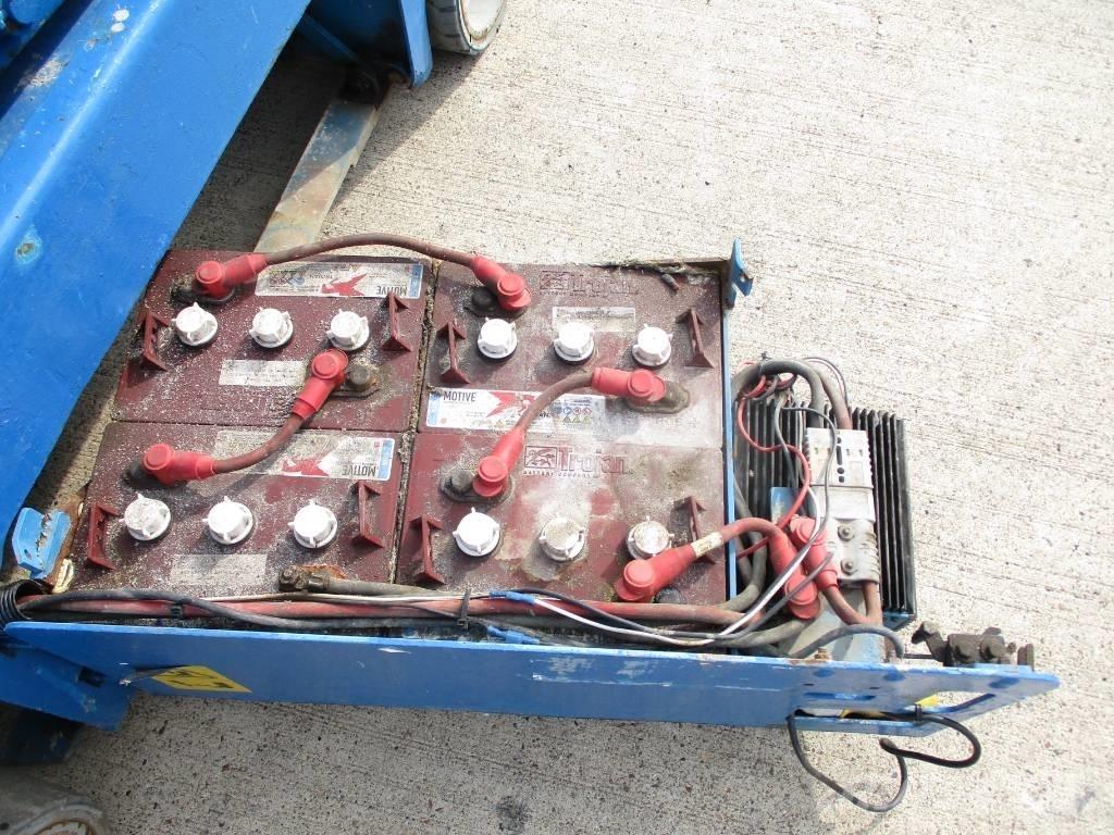 Genie GS 1932 (661) Підйомники-ножиці