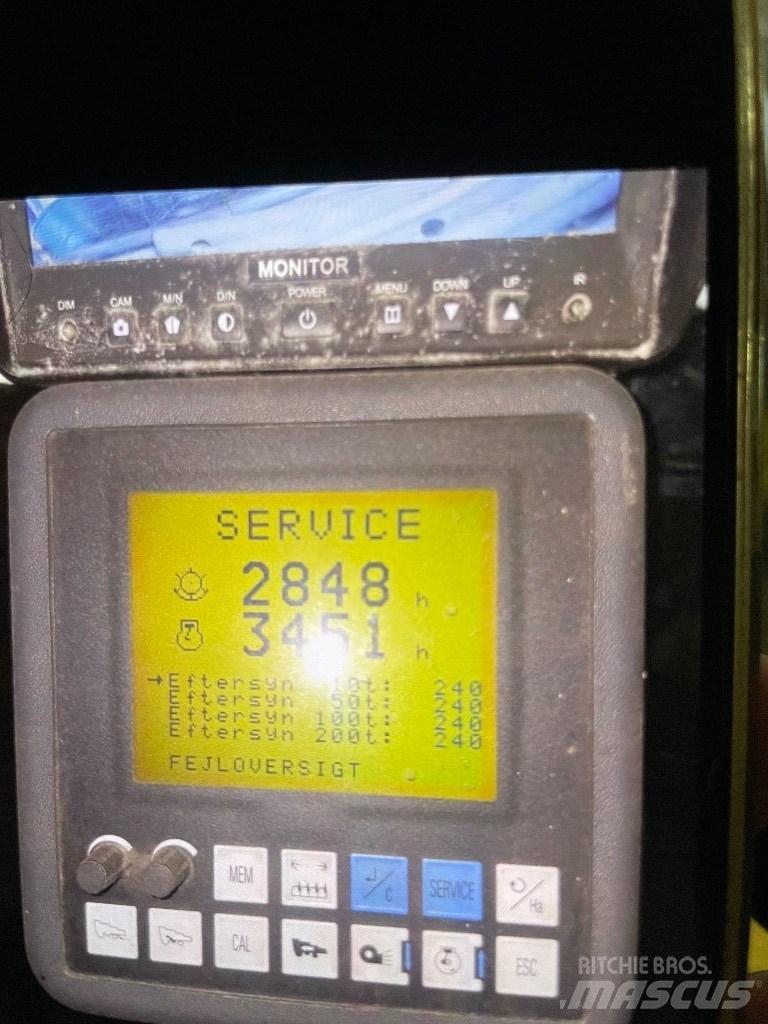 New Holland TX 66 Зернозбиральні комбайни
