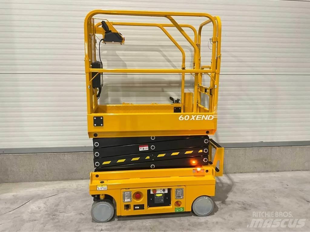 John Deere 60XEND Підйомники-ножиці
