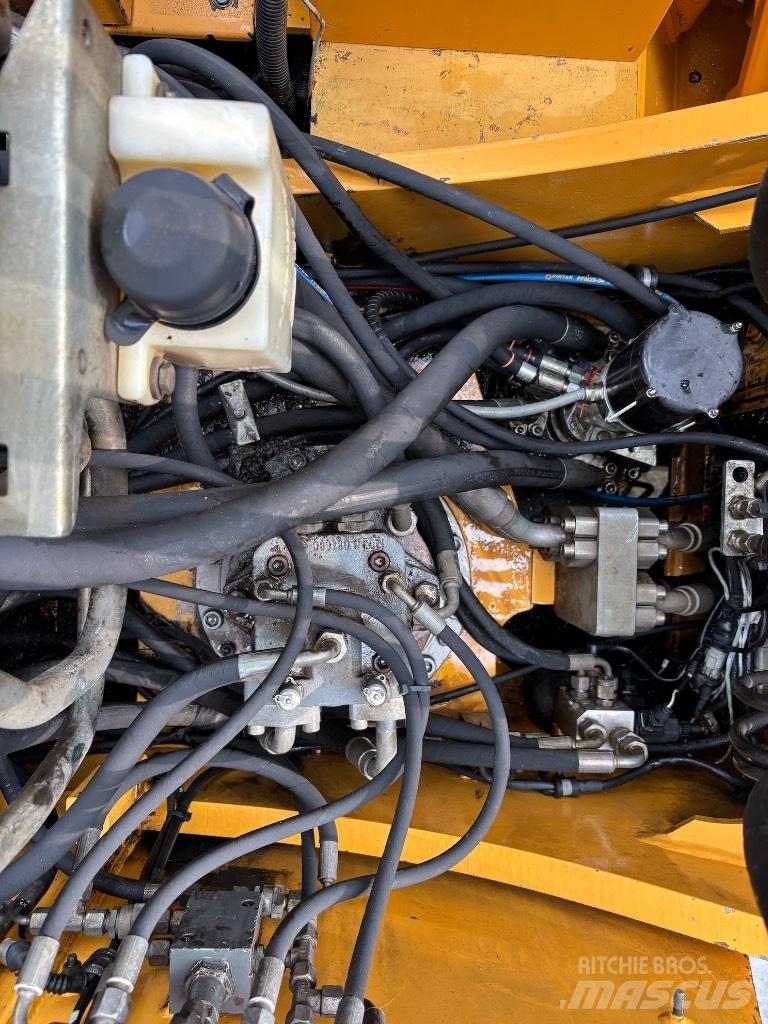Liebherr A 904 C HD Перевантажувачі металобрухту/промислові навантажувачі