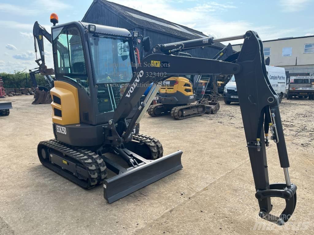 Volvo ECR 25 D Міні-екскаватори < 7т