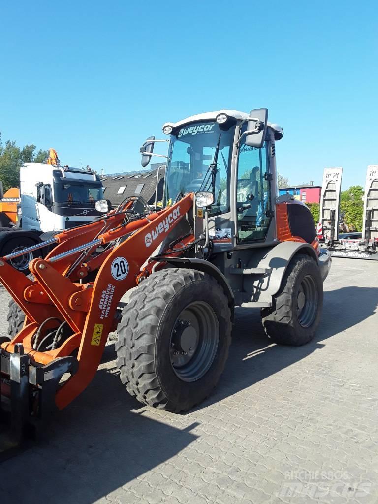 Atlas Weycor AR530 Фронтальні навантажувачі