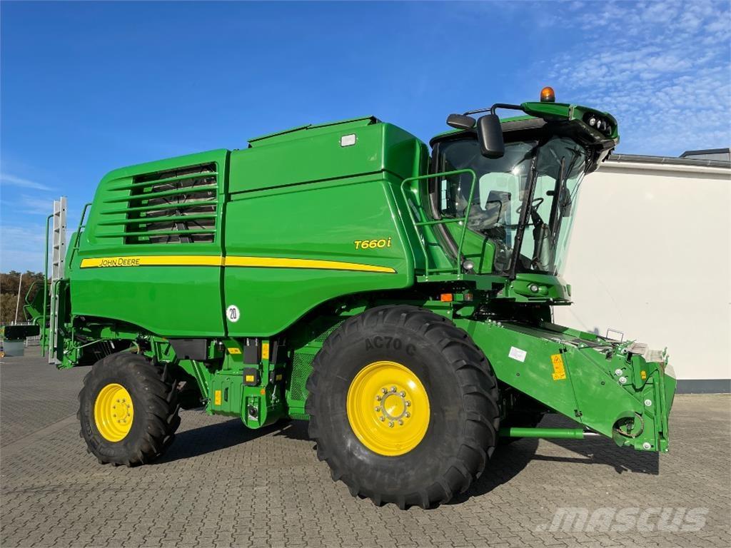 John Deere T660 i Зернозбиральні комбайни