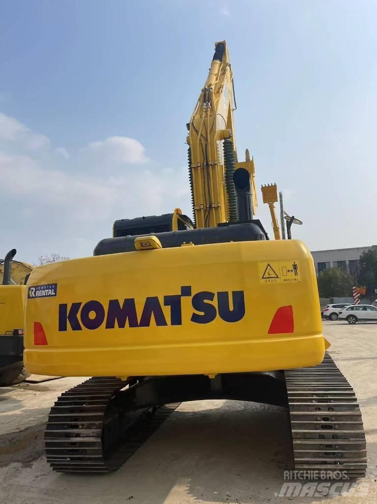Komatsu PC 220-8 Гусеничні екскаватори
