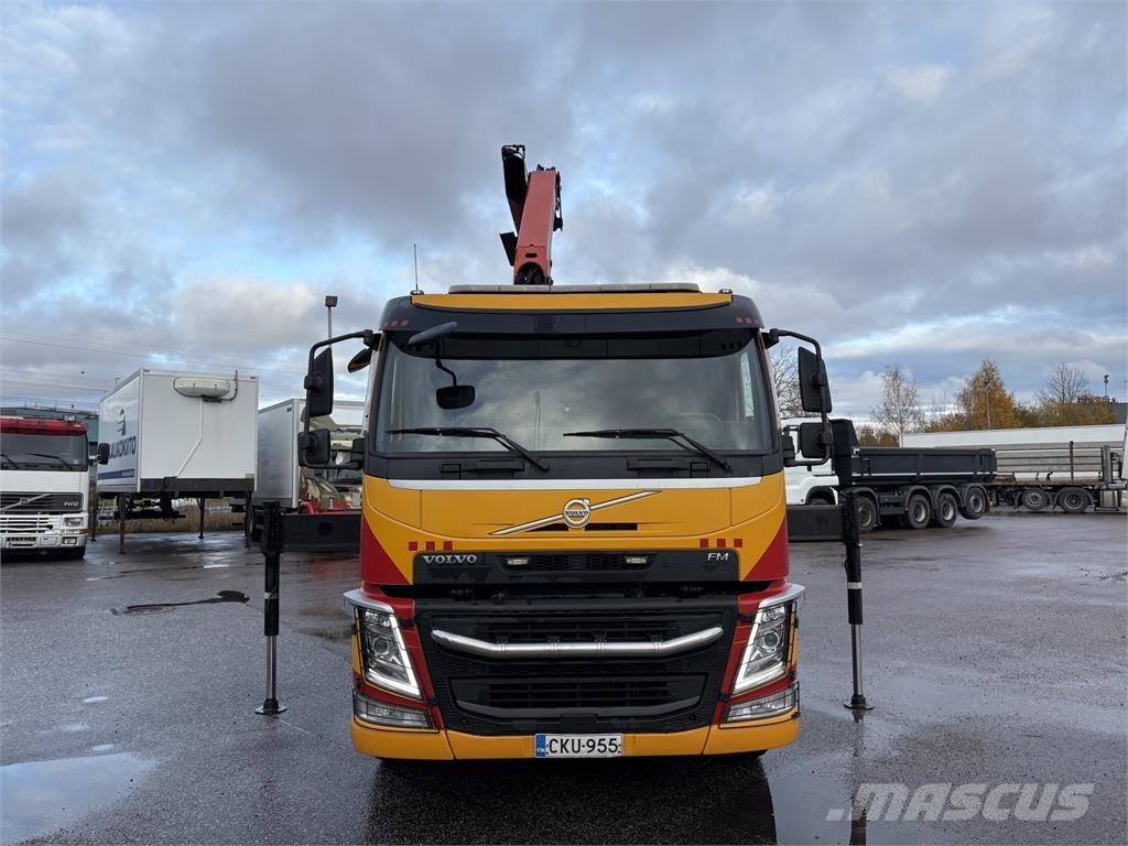 Volvo FM370 6x2 Автокрани