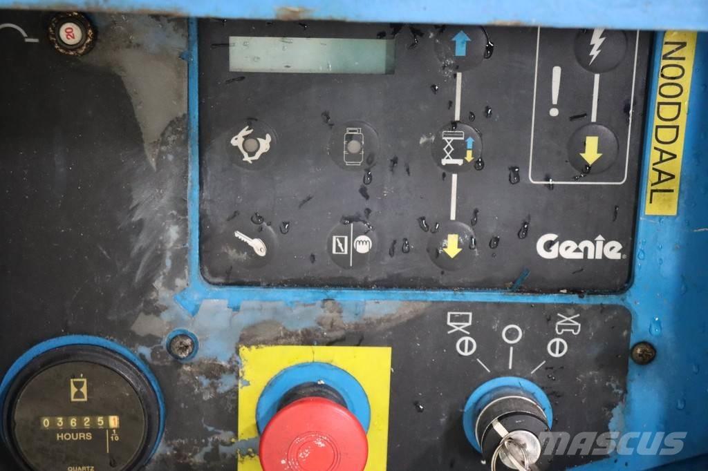 Genie GS2668RT Підйомники-ножиці