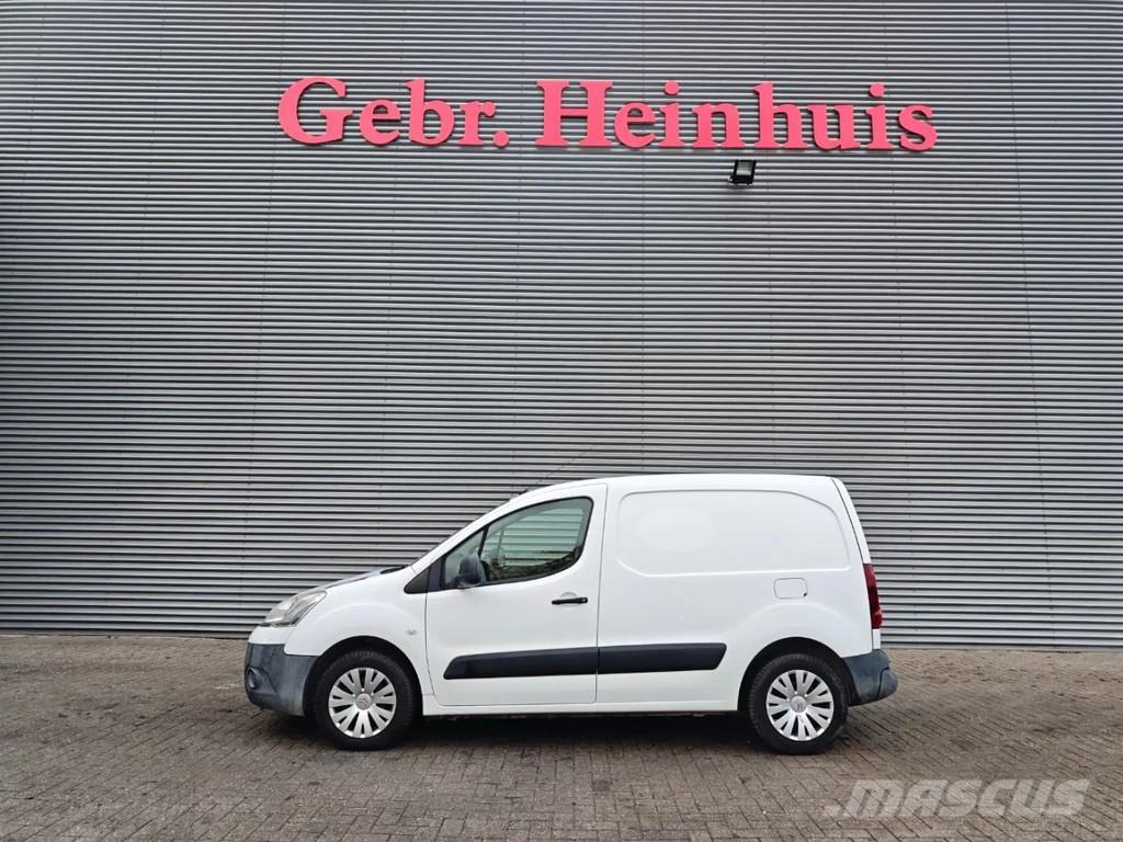 Citroën Berlingo Контейнер