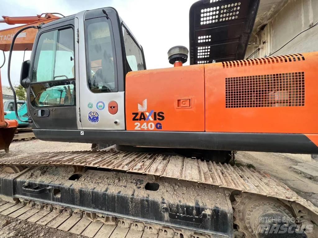 Hitachi ZX 240-3 Гусеничні екскаватори