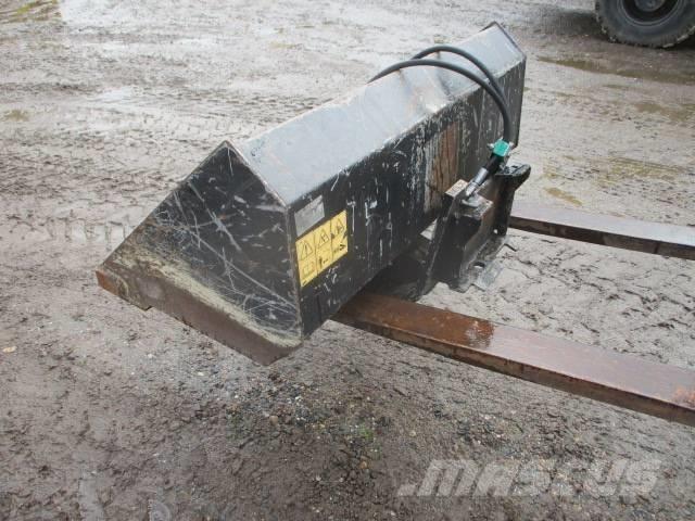 Avant 220 225 Малі навантажувачі