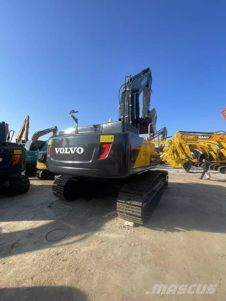 Volvo EC 300 Гусеничні екскаватори