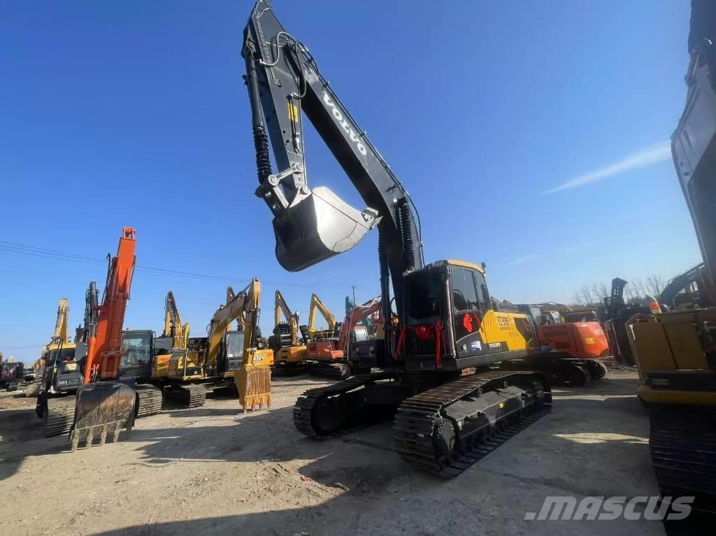 Volvo EC 300 Гусеничні екскаватори
