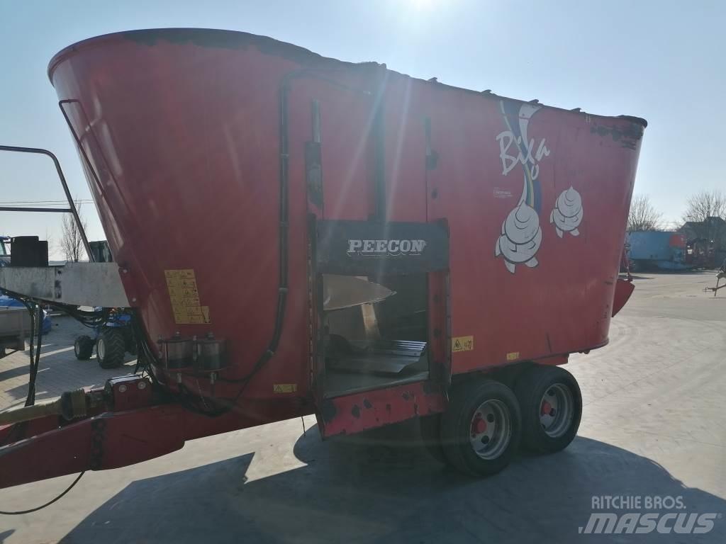 Peecon 24 kuub Завантажувачі змішувальних машин
