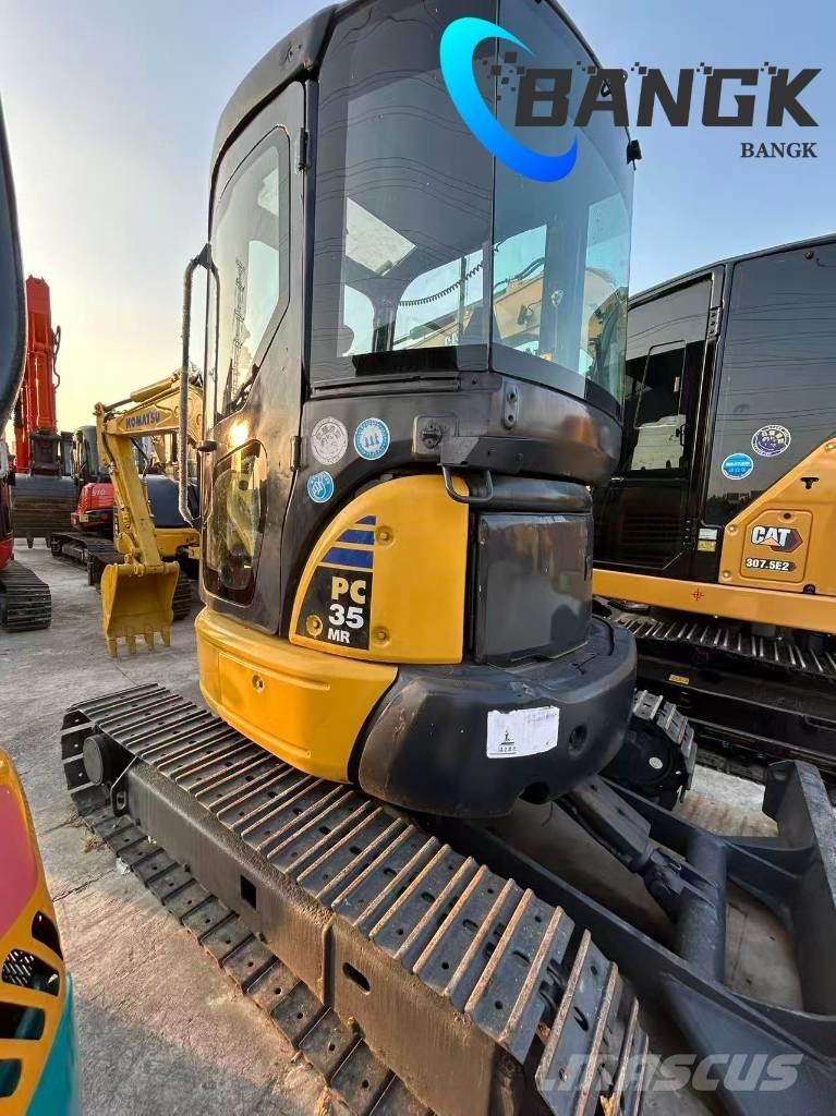  KOMA1‘SU PC35-MR Гусеничні екскаватори