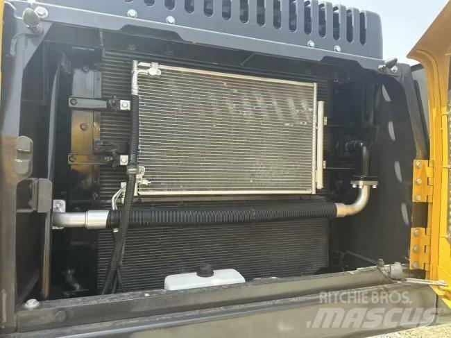 Volvo EC 300 Гусеничні екскаватори