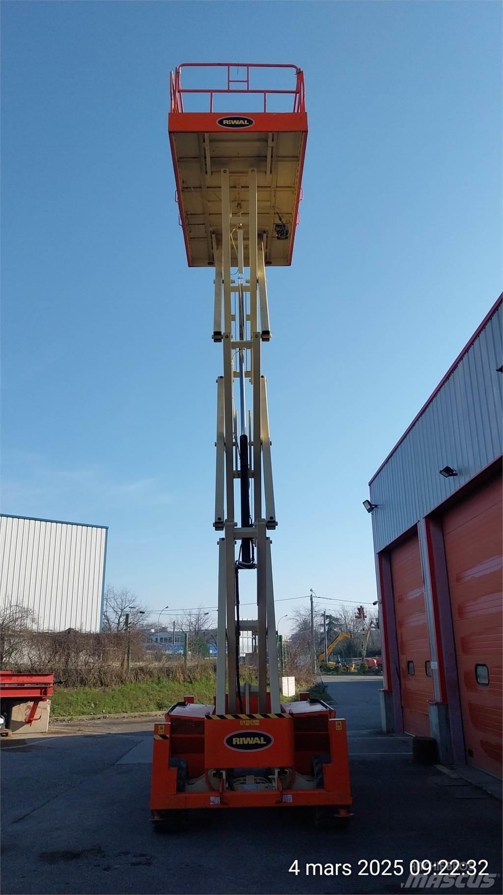 JLG 3394RT Підйомники-ножиці