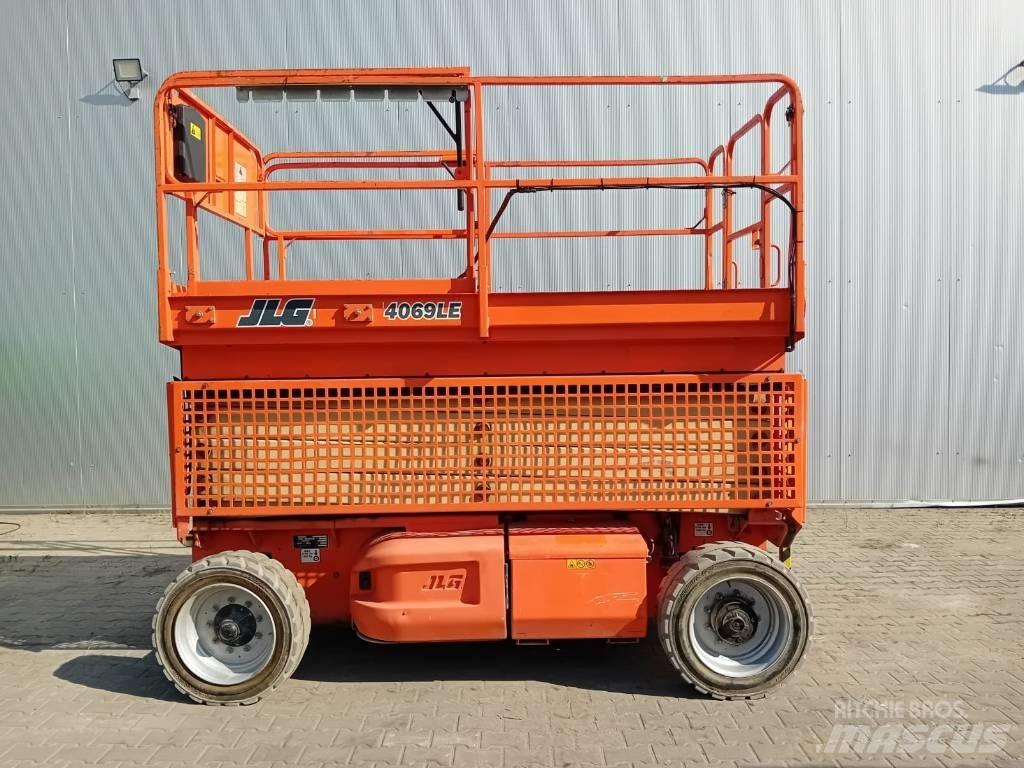 JLG 4069 LE Підйомники-ножиці
