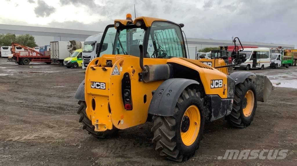 JCB 531-70 Телескопічні навантажувачі