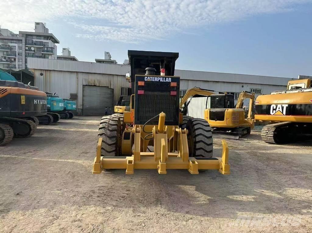 CAT 140 H Грейдери